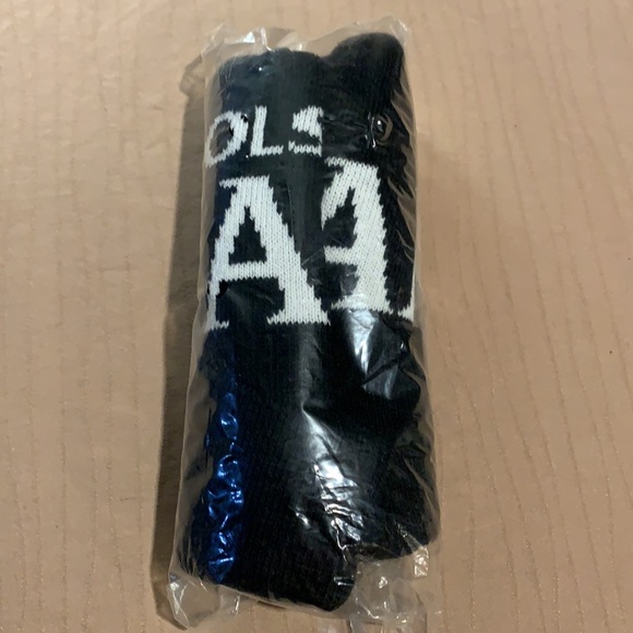 Molson Canadian promo Winter hat toque with Pom Pom & Toronto maple leafs patch - Picture 11 of 17